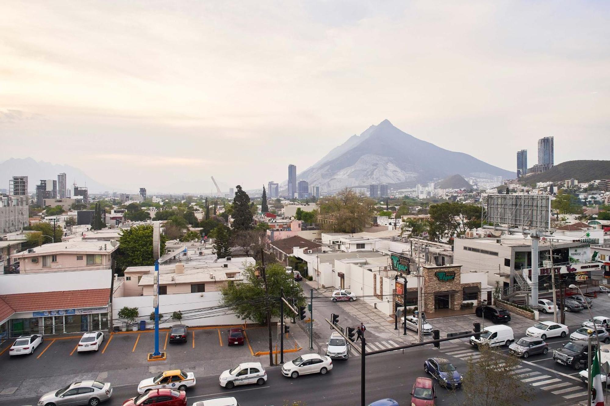 The Westin Monterrey Valle San Pedro Garza Garcia Bagian luar foto